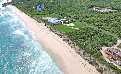Land in Great Guana Cay, Hope Town, The Bahamas 1