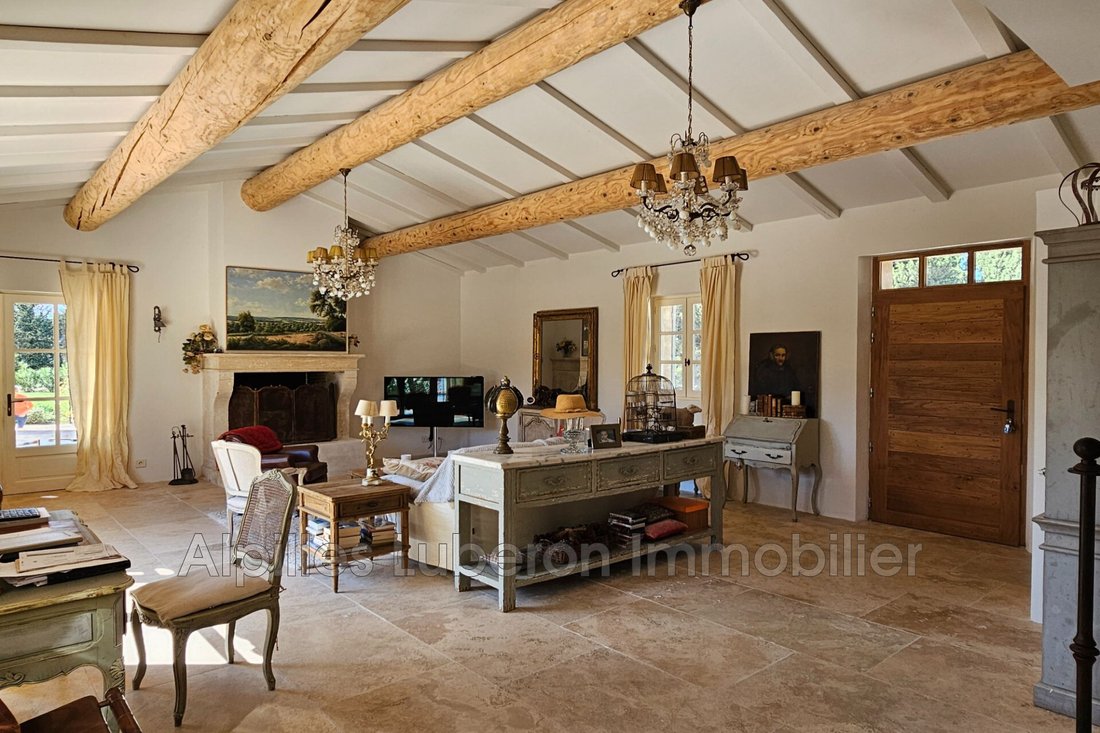 Villa in Eygalières, Provence-Alpes-Côte d'Azur, France 4 - 14750173