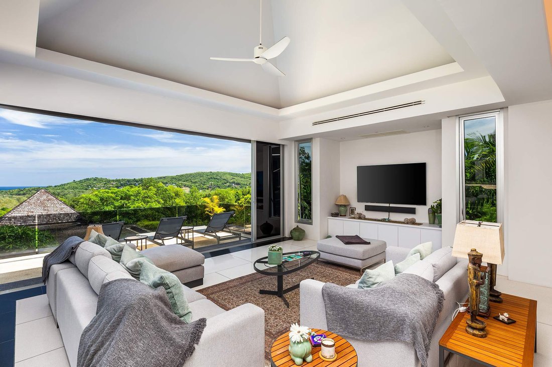 Villa in Choeng Thale, Phuket, Thailand 2 - 14753261