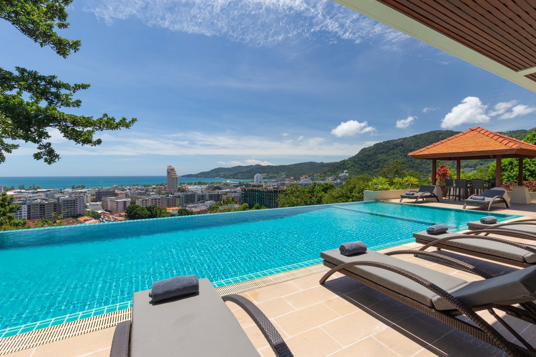 Villa in Pa Tong, Phuket, Thailand 1 - 14760200
