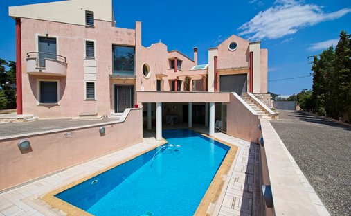 Villa in Pikermi, Attica, Greece 1