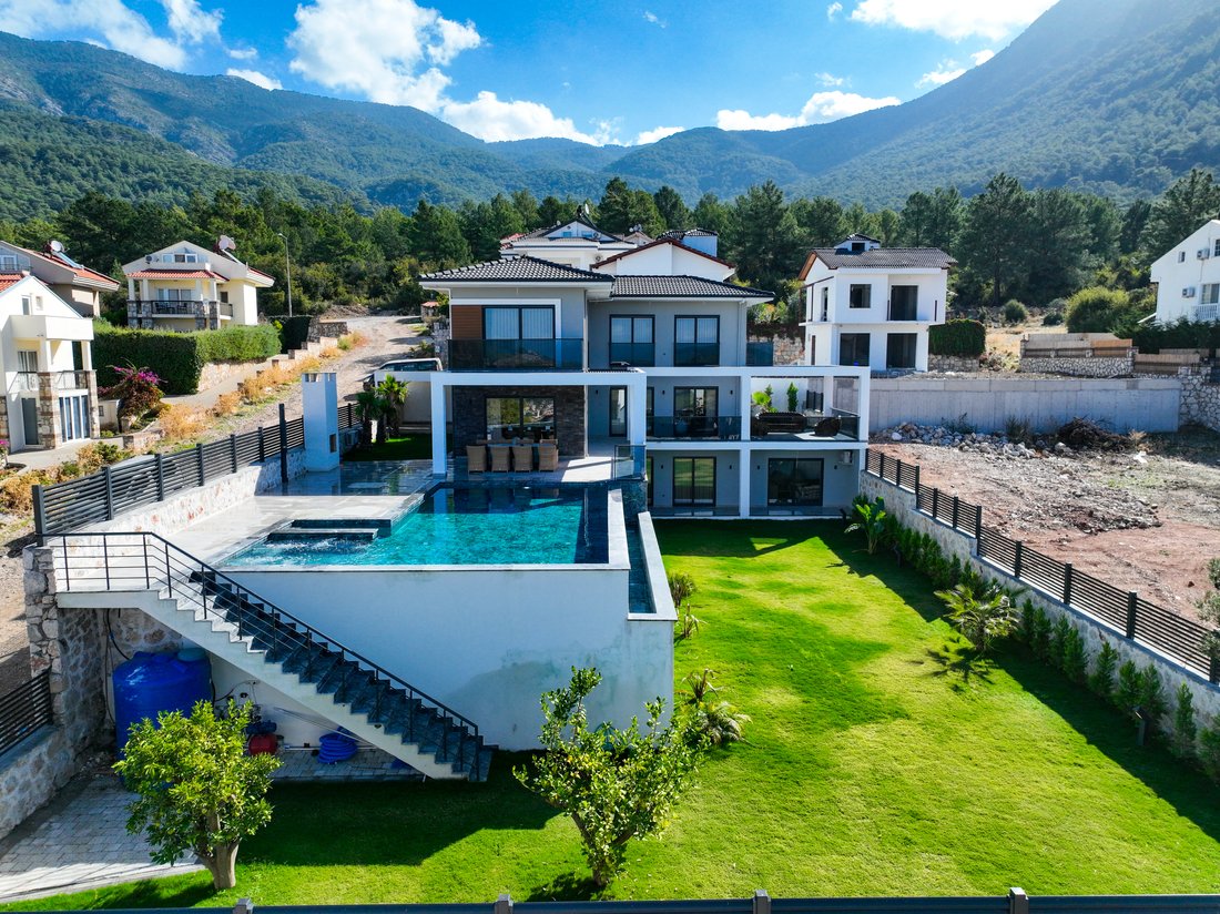 Villa in Ölüdeniz, Muğla, Turkey 2 - 14760290
