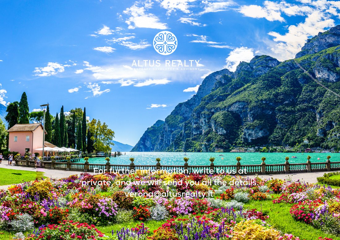 Villa in Hill Zone, Padenghe sul Garda, Lombardy 5 - 14760303
