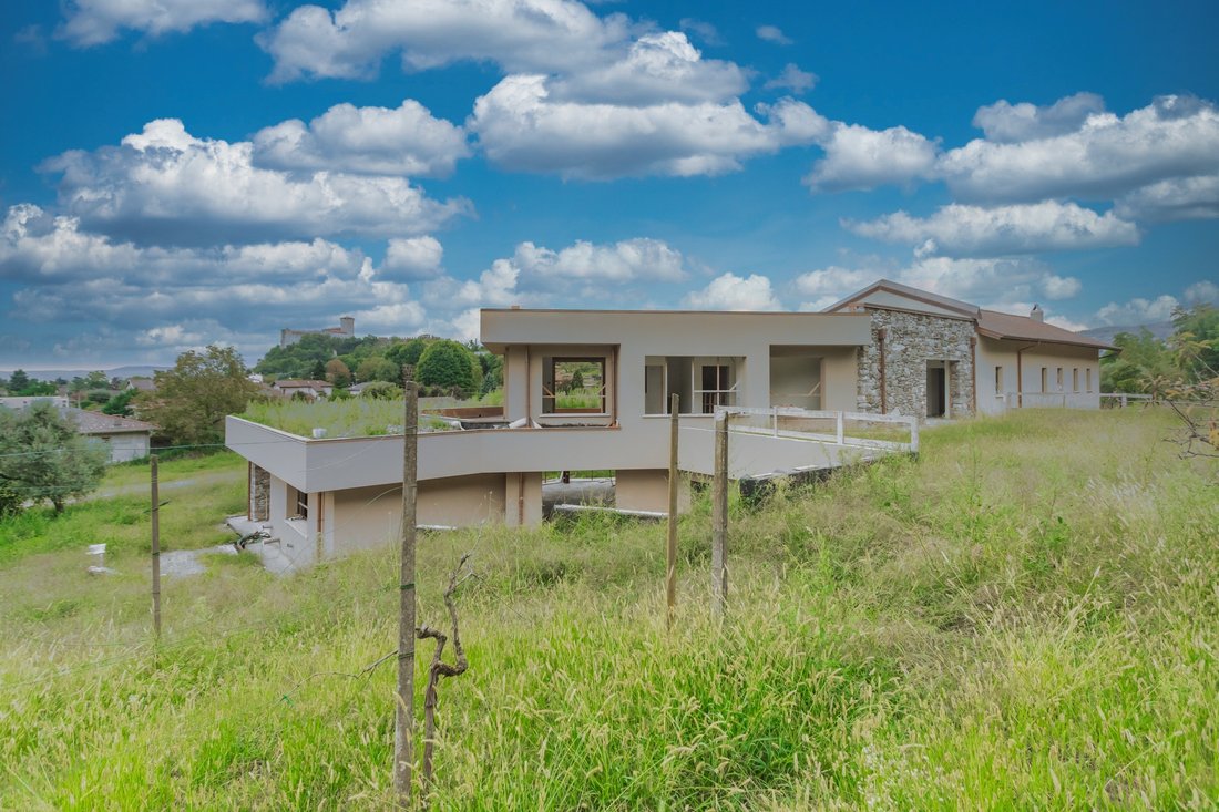 Villa à Angera, Lombardie, Italie 5 - 14760308