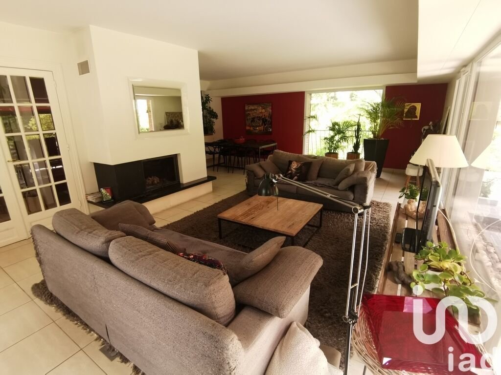 Vente Maison/Villa 9 Pièces In Béthune, Hauts De France, France For