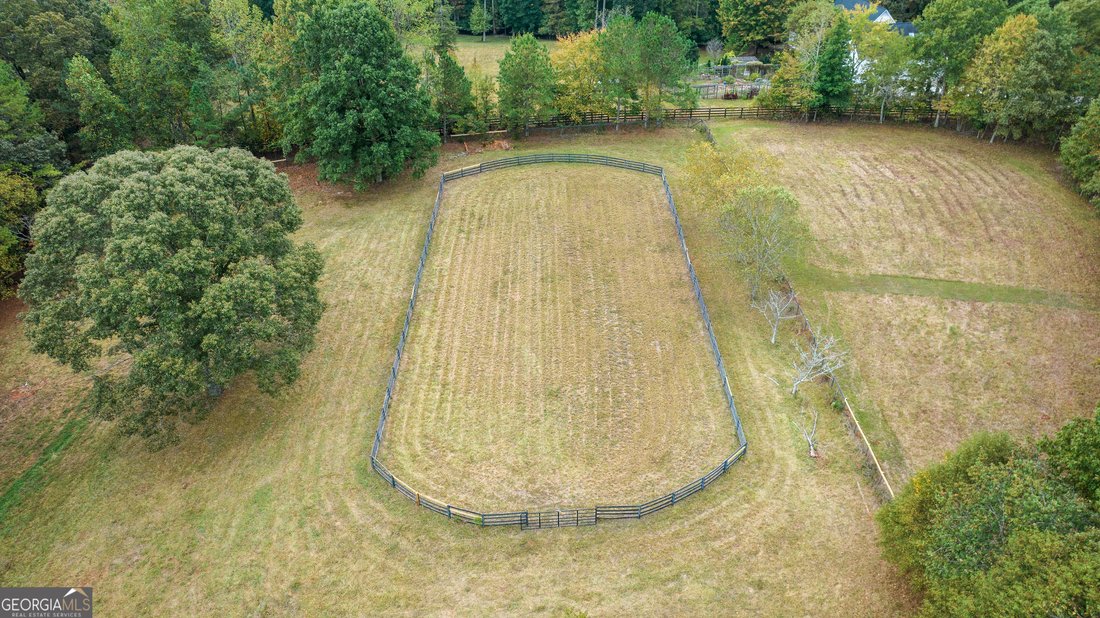 Residential Alpharetta In Canton, United States For Sale