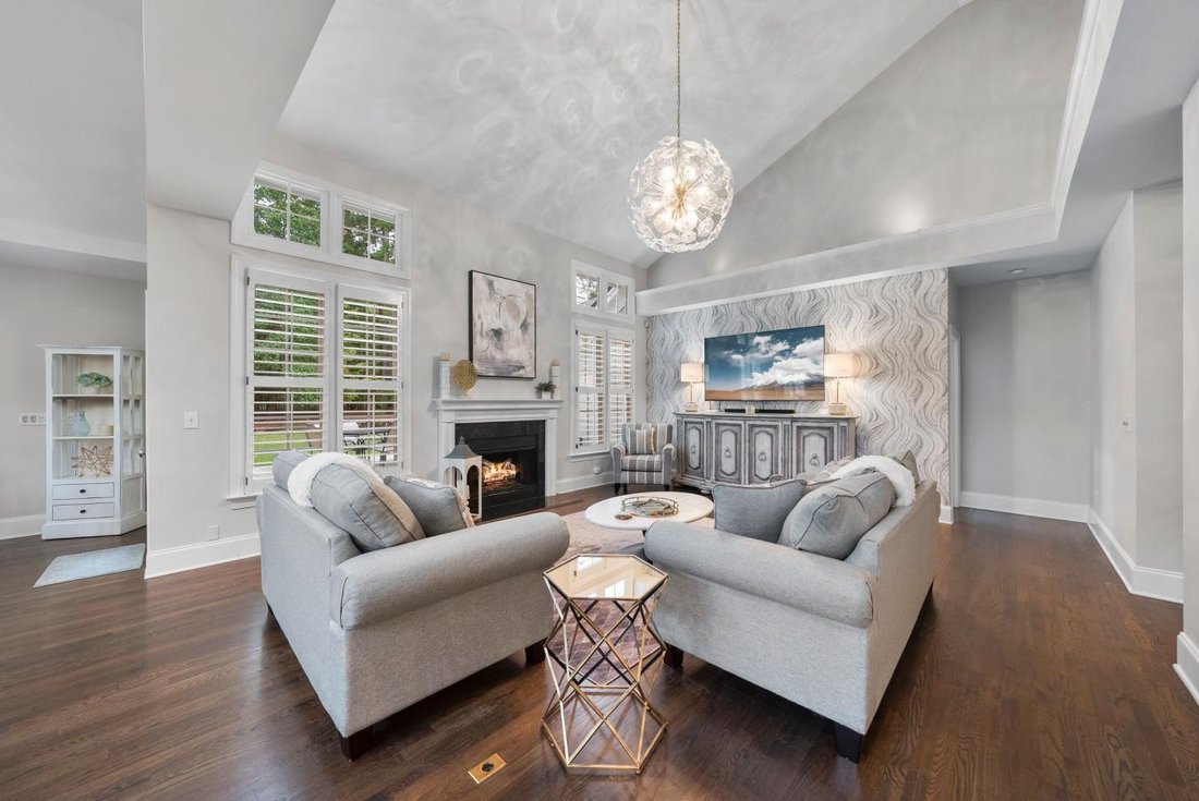 100 Kamprath Place En Cary, Carolina Del Norte, Estados Unidos En Venta