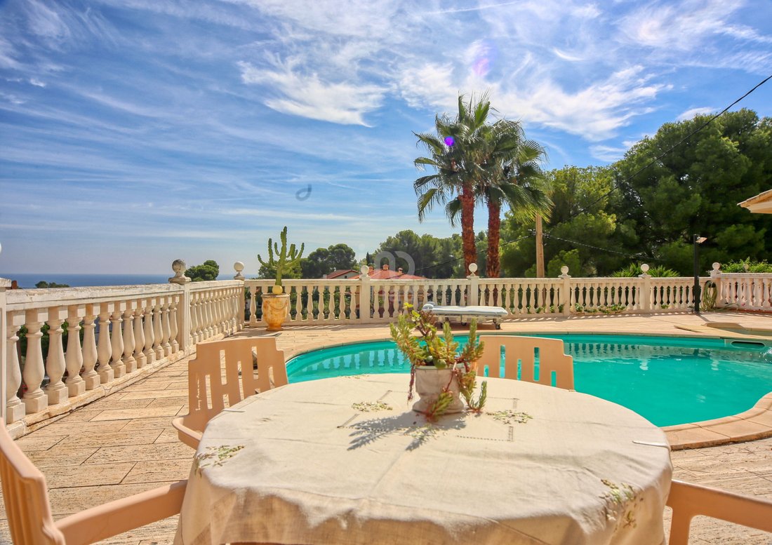 Casa 5 Dormitorios 359.00 M2 In Oropesa Del Mar, Valencian Community