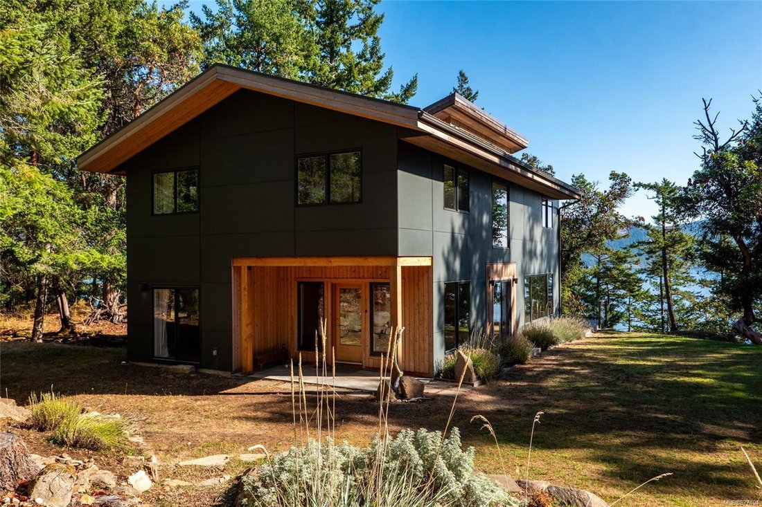 Salt Spring Residential In Galiano Island, British Columbia, Canada For