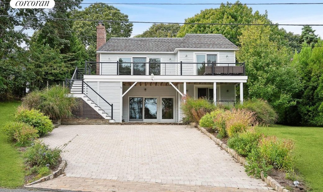23 Adams Drive, Montauk, Ny 11954 In Montauk, New York, United States