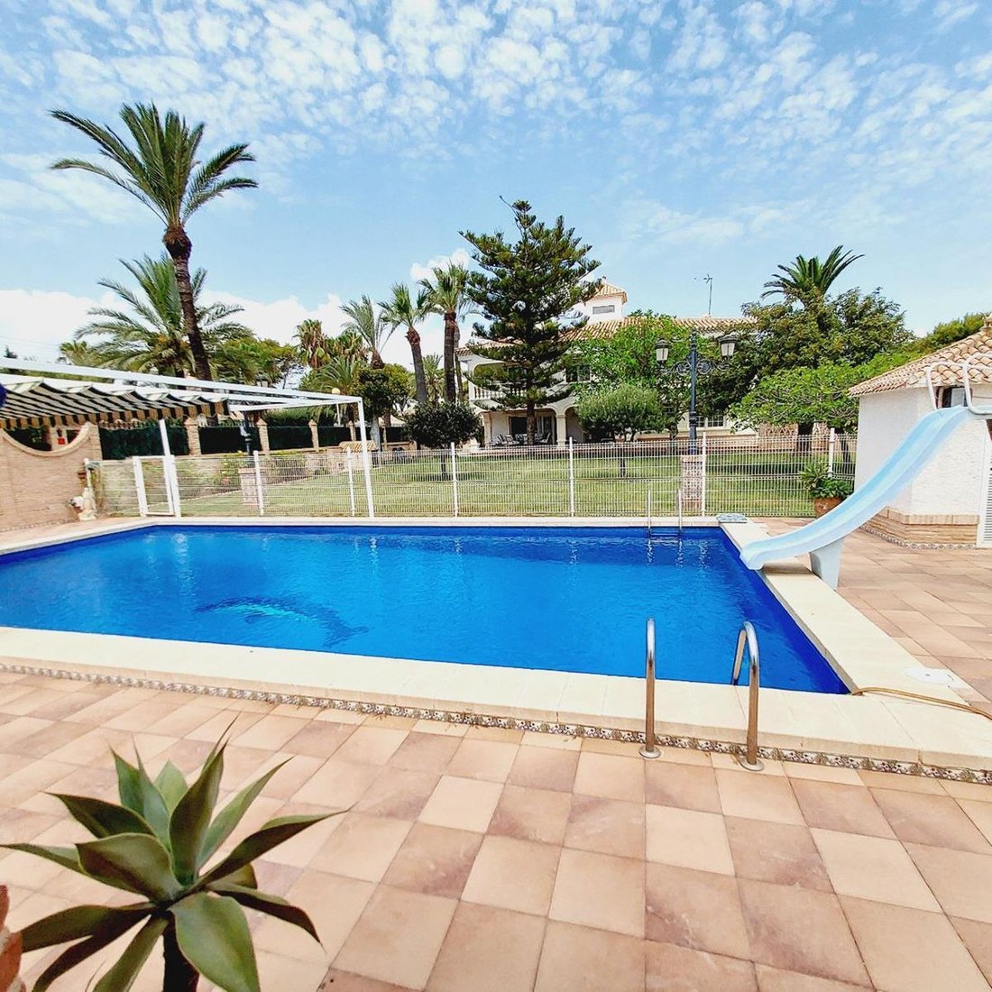 Chalet in Cabo Roig, Orihuela, Land Valencia 2 - 14757602