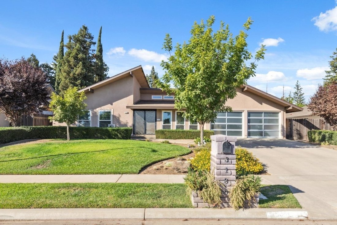 House in Fresno, California, United States 1 - 14757489