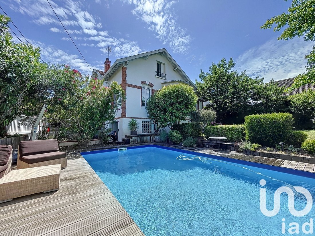 Vente Maison/Villa 7 Pièces In Toulouse, Occitanie, France For Sale