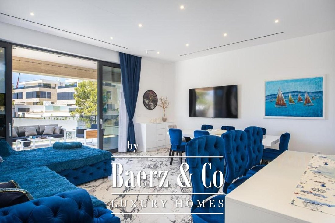Villa in Komarna, Dubrovnik-Neretva County, Croatia 2 - 14755415