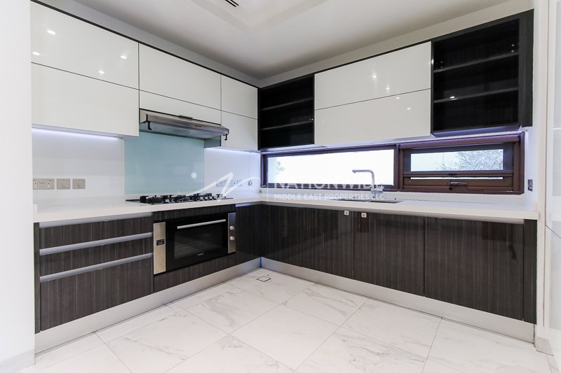 Hot Deal Vacant Corner Single In Abu Dhabi, Abu Dhabi, United Arab Emirates For Sale (14757988)