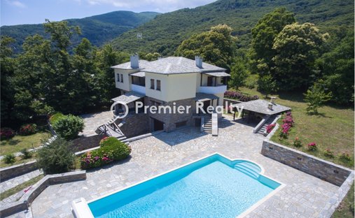 Villa in Mouresi, Thessaly and Central Greece, Greece 1