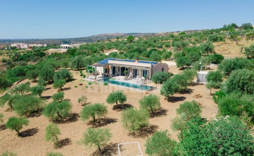 Villa in Chiusa Cavalli - Bochini - Montagna, Avola, Sicily 1
