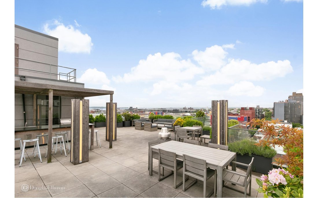 Condo Brooklyn In New York, New York, United States For Sale (14754355)