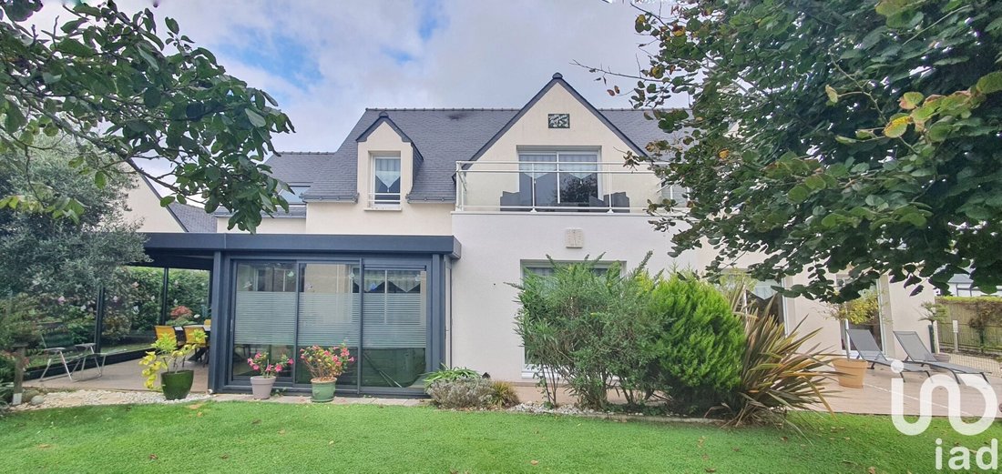 Vente Maison Traditionnelle 7 Pièces In Moëlan Sur Mer, Brittany