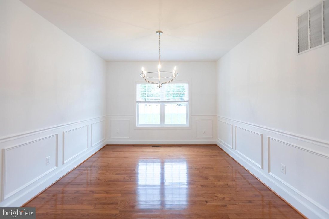 Immaculate Home With A Versatile Layout On In Groveton, Virginia