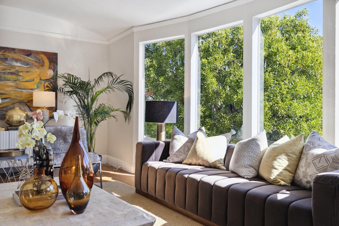 Delightful Multi Family Marina Home In San Francisco, California