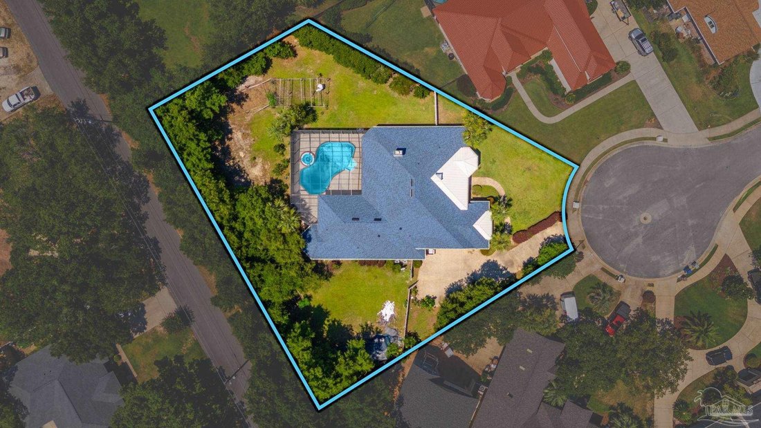 Residential Gulf Breeze In Gulf Breeze, Florida, United States For Sale