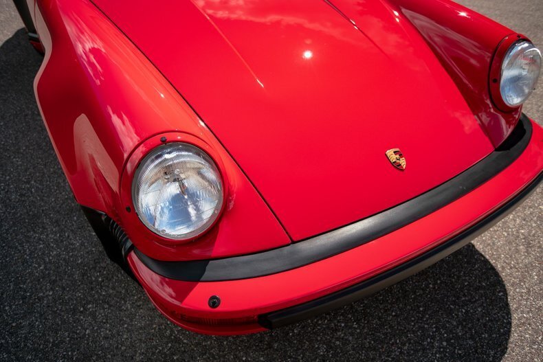 Cabriolet in Grand Rapids, United States 5 - 14757773