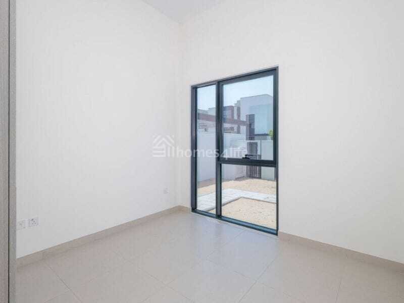 Rent Now ! Vastu Compliant Park In Dubai, Dubai, United Arab