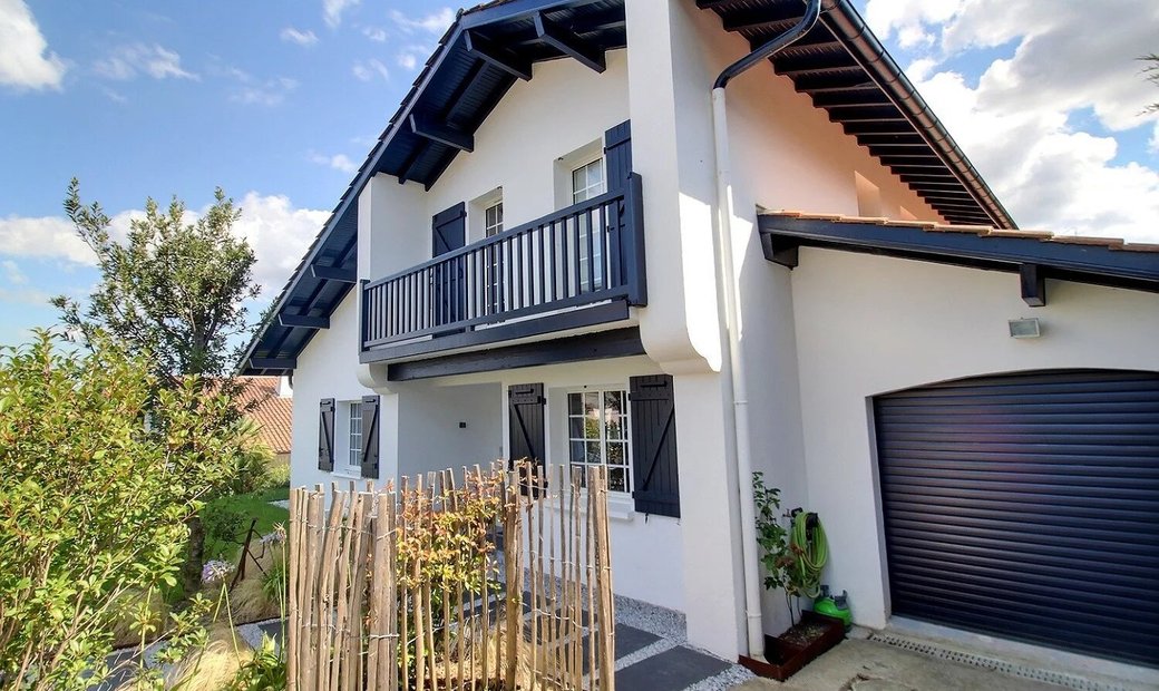 5 Bedrooms Single Family Detached In Guéthary, Nouvelle Aquitaine, France For Sale (14757488)