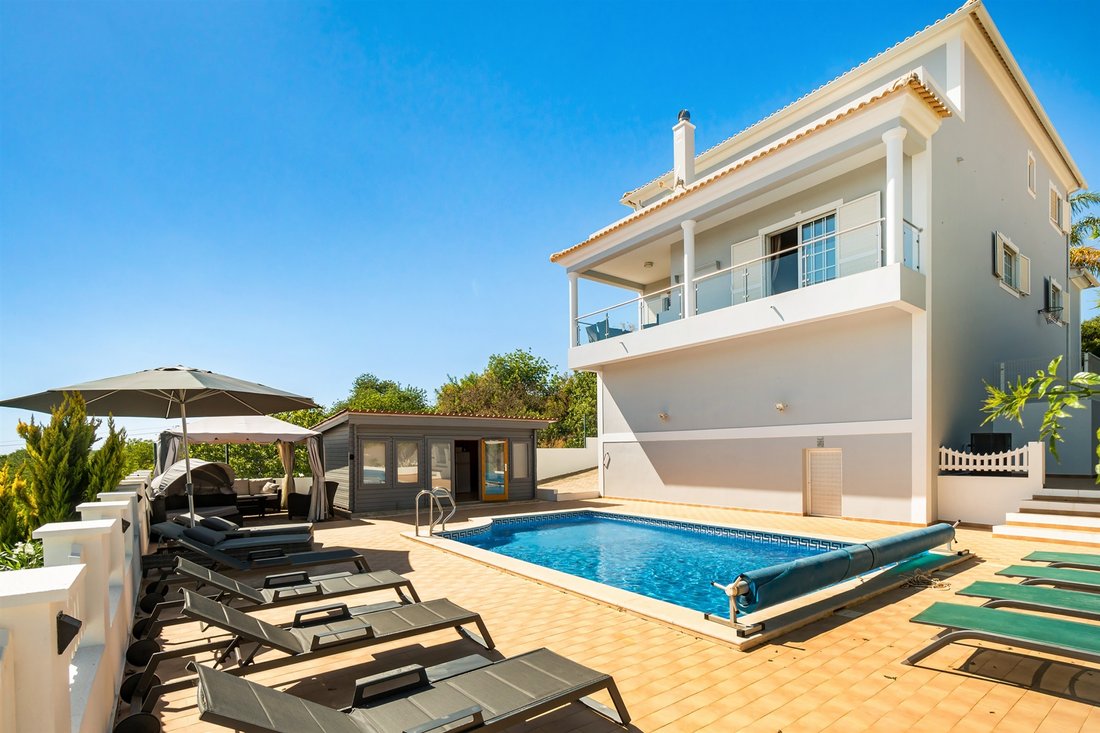 House in Quarteira, Algarve, Portugal 1 - 14755054