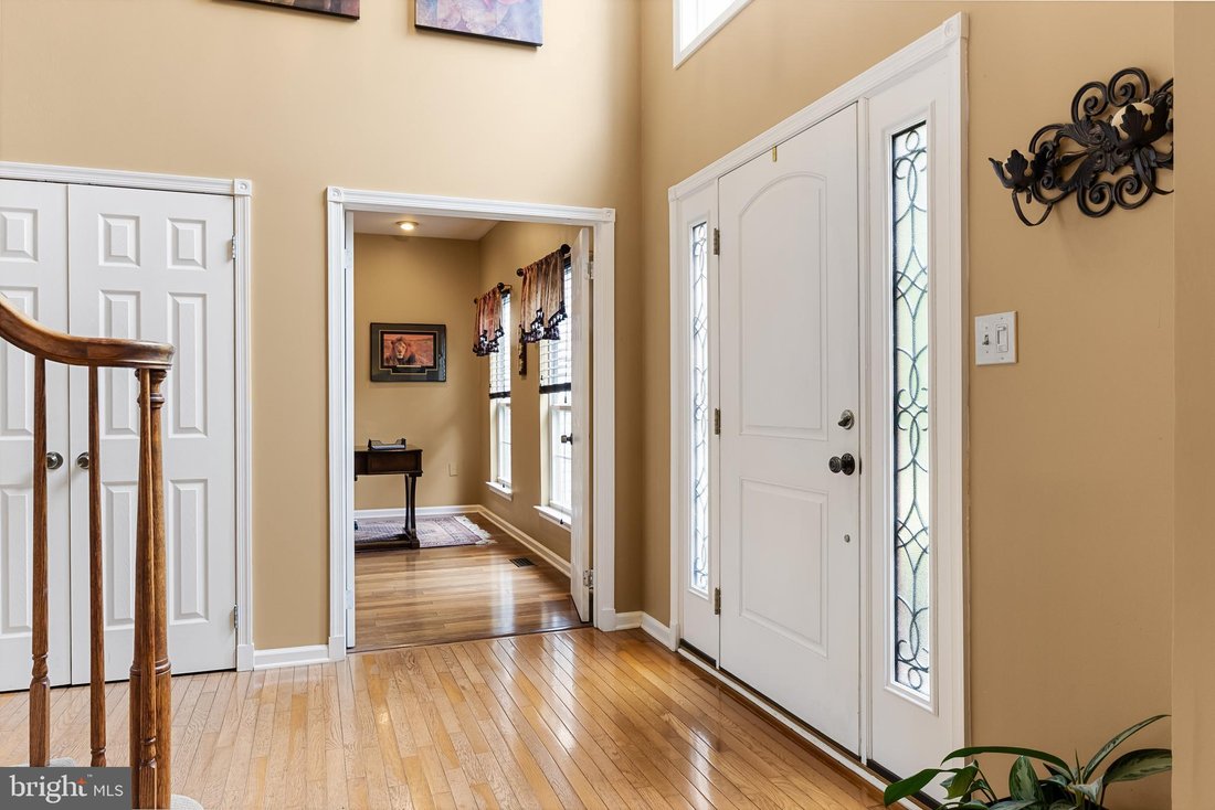 Residential Columbus In Mansfield, New Jersey, United States For Sale