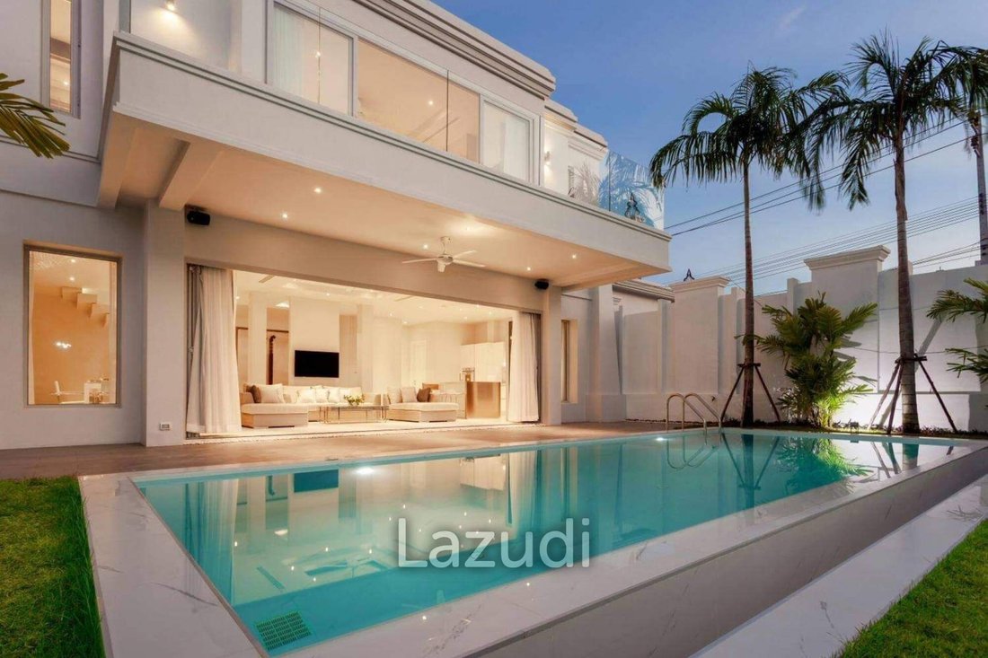 Villa in Rawai, Phuket, Thailand 1 - 14756481