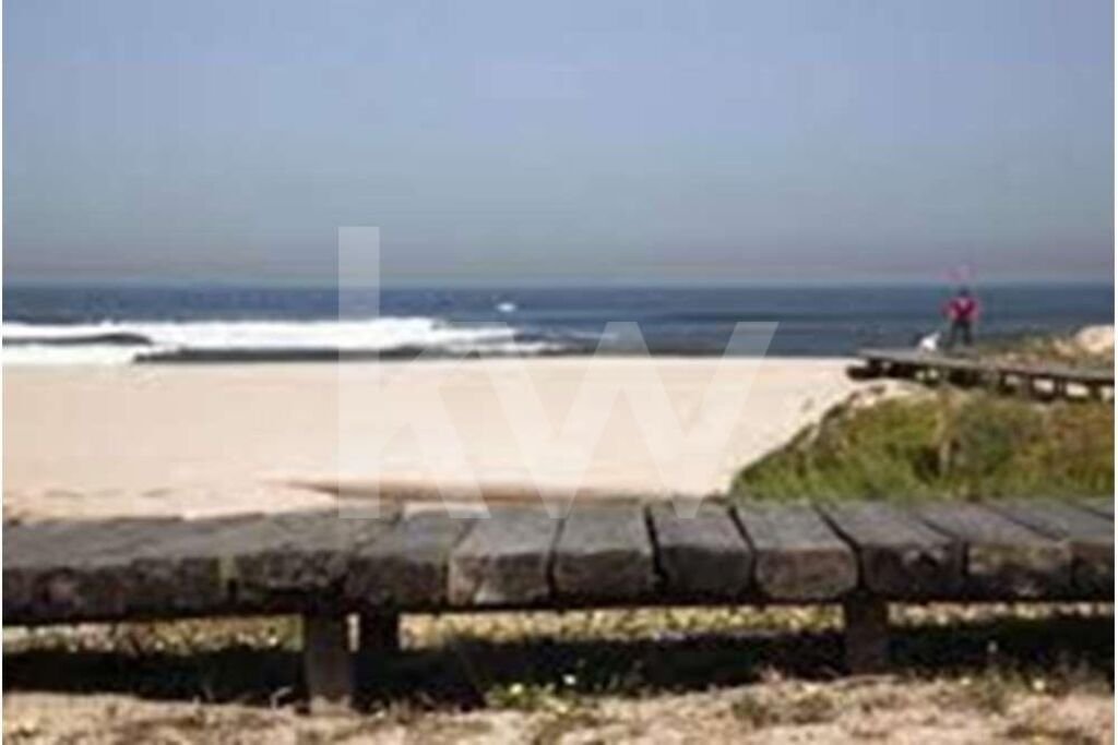 Land in Mafamude e Vilar do Paraiso, Porto District, Portugal 4 - 14754966
