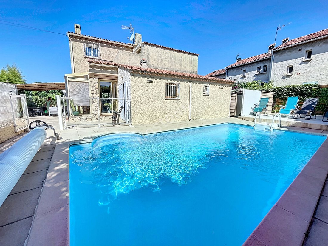 House In Six Fours Les Plages, France For Sale (14759025)