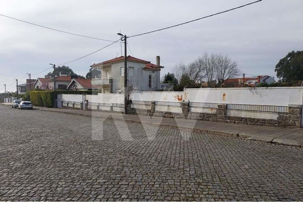Land in Mafamude e Vilar do Paraiso, Porto District, Portugal 1 - 14754966