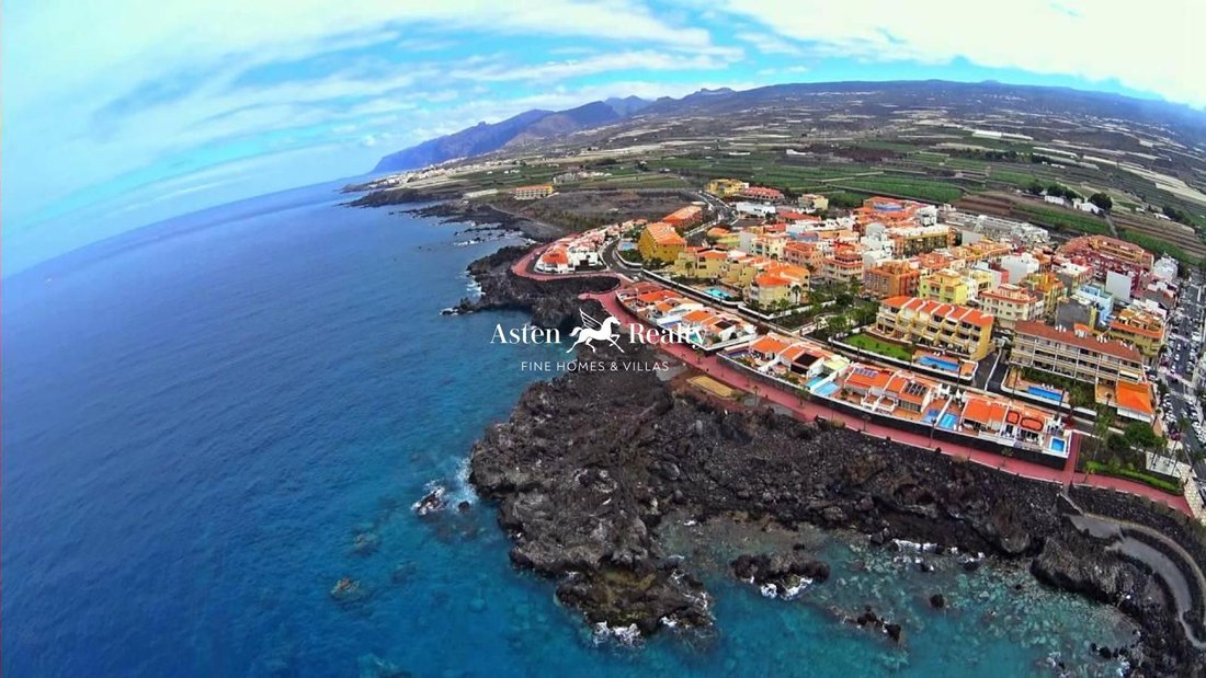 Villa in Guia de Isora, Canary Islands, Spain 2 - 14756287