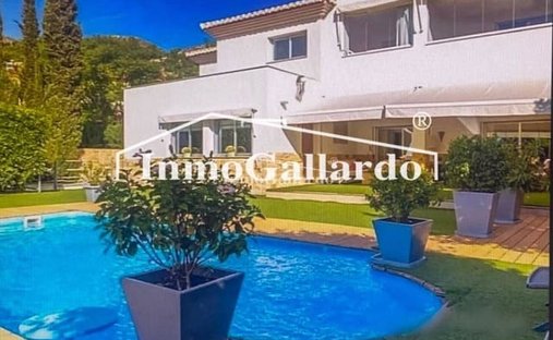 Villa in Centro, Malaga, Spain 1