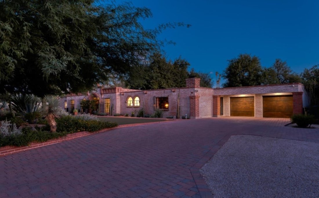 20 E Calle De Felicidad, Tucson, Az 85716 In Tucson, Arizona, United