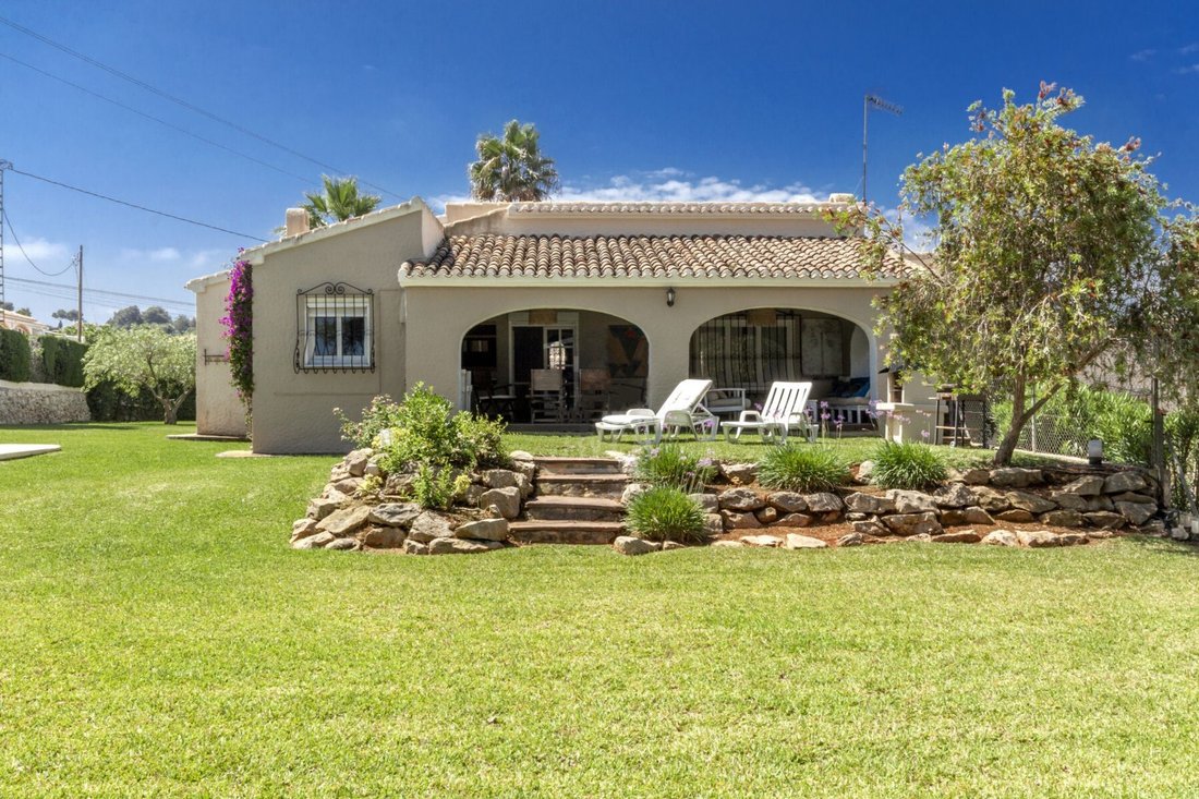 Villa in Cala Blanca, Xabia / Javea, Valencian Community 2 - 14755602