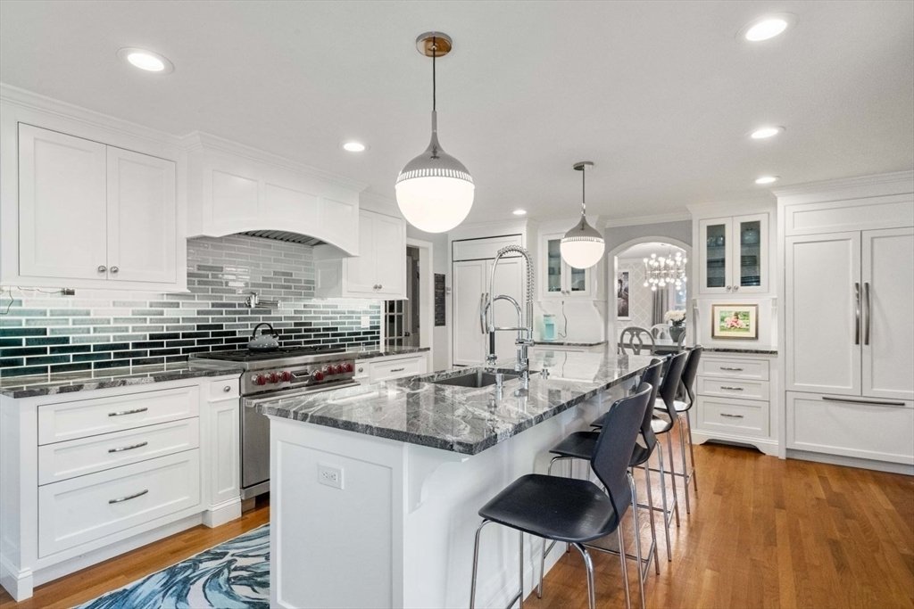 House in Wellesley, Massachusetts, United States 5 - 14753982