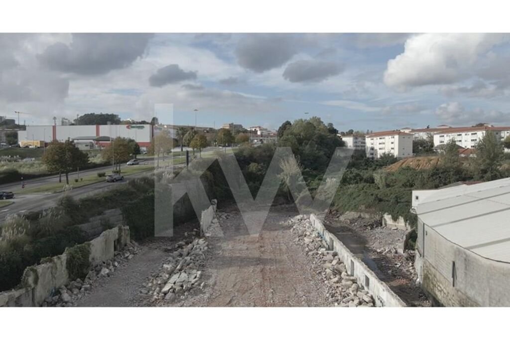 Land in Campanha, Porto District, Portugal 1 - 14755184