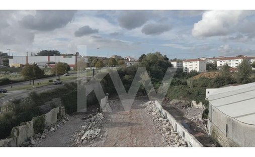Land in Campanha, Porto District, Portugal 1