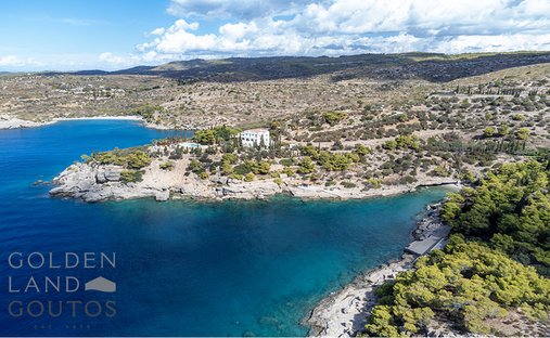 Villa in Spetses, Attica, Greece 1