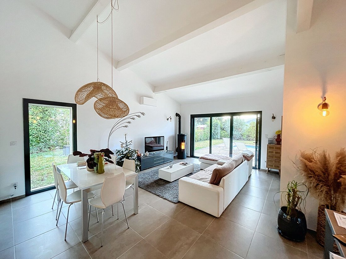 House In La Cadiere D Azur, France For Sale (14759022)