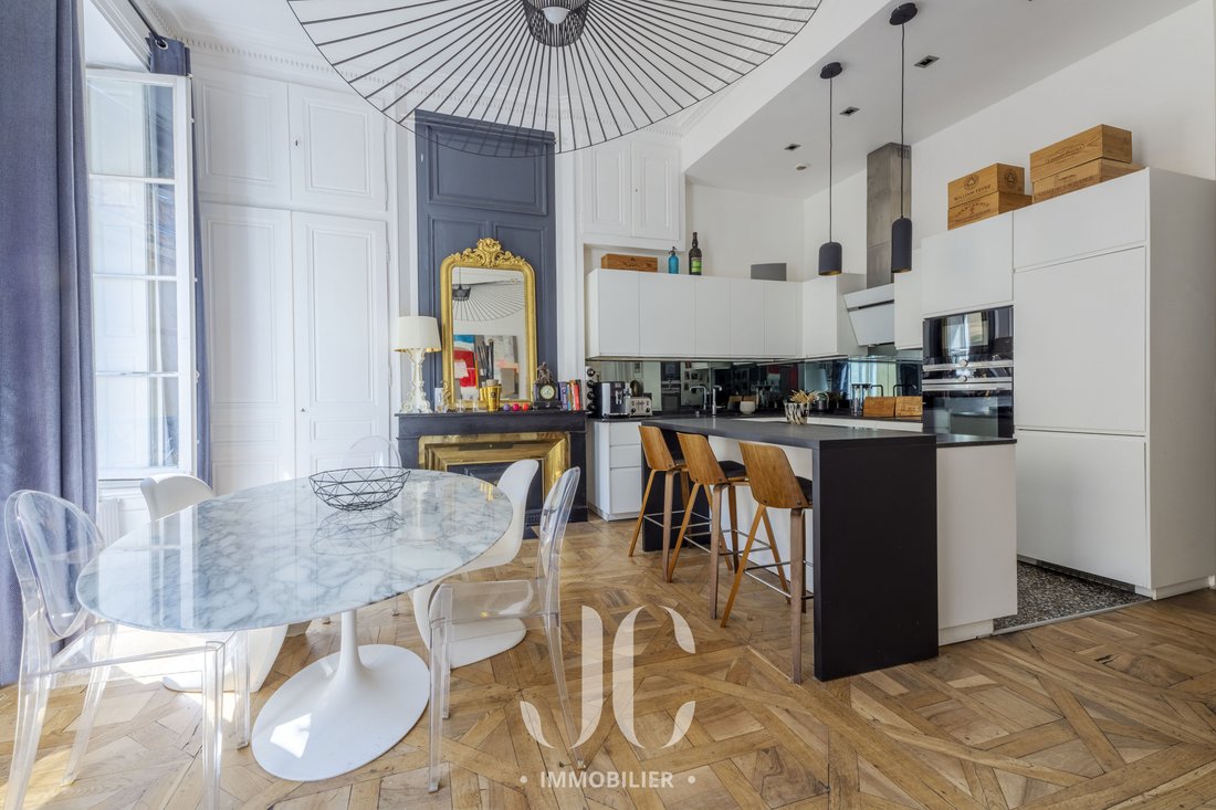 Apartment in Cordeliers-Célestins-Bourse, Lyon 2e Arrondissement, Lyon 3 - 14760449
