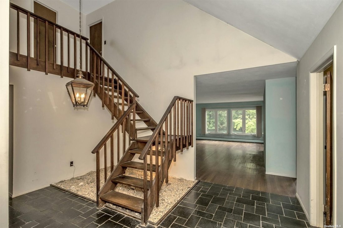 House Huntington In Halesite, New York, United States For Sale (14761148)