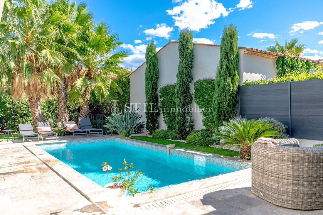 Villa in Ville-Les Saquedes-Le Bouillonnet, Sainte-Maxime, France 3 - 14734066