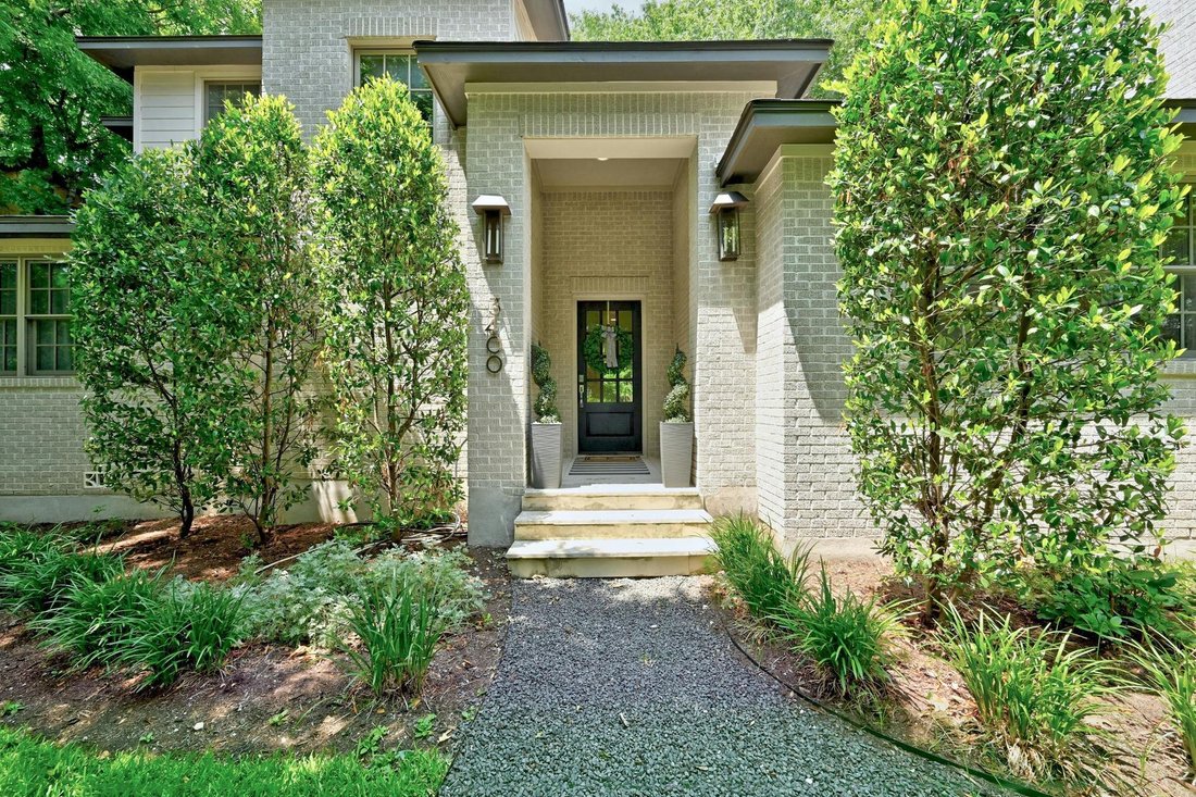 Stunning Home In Sought After Bryker Woods In Austin, Texas, United