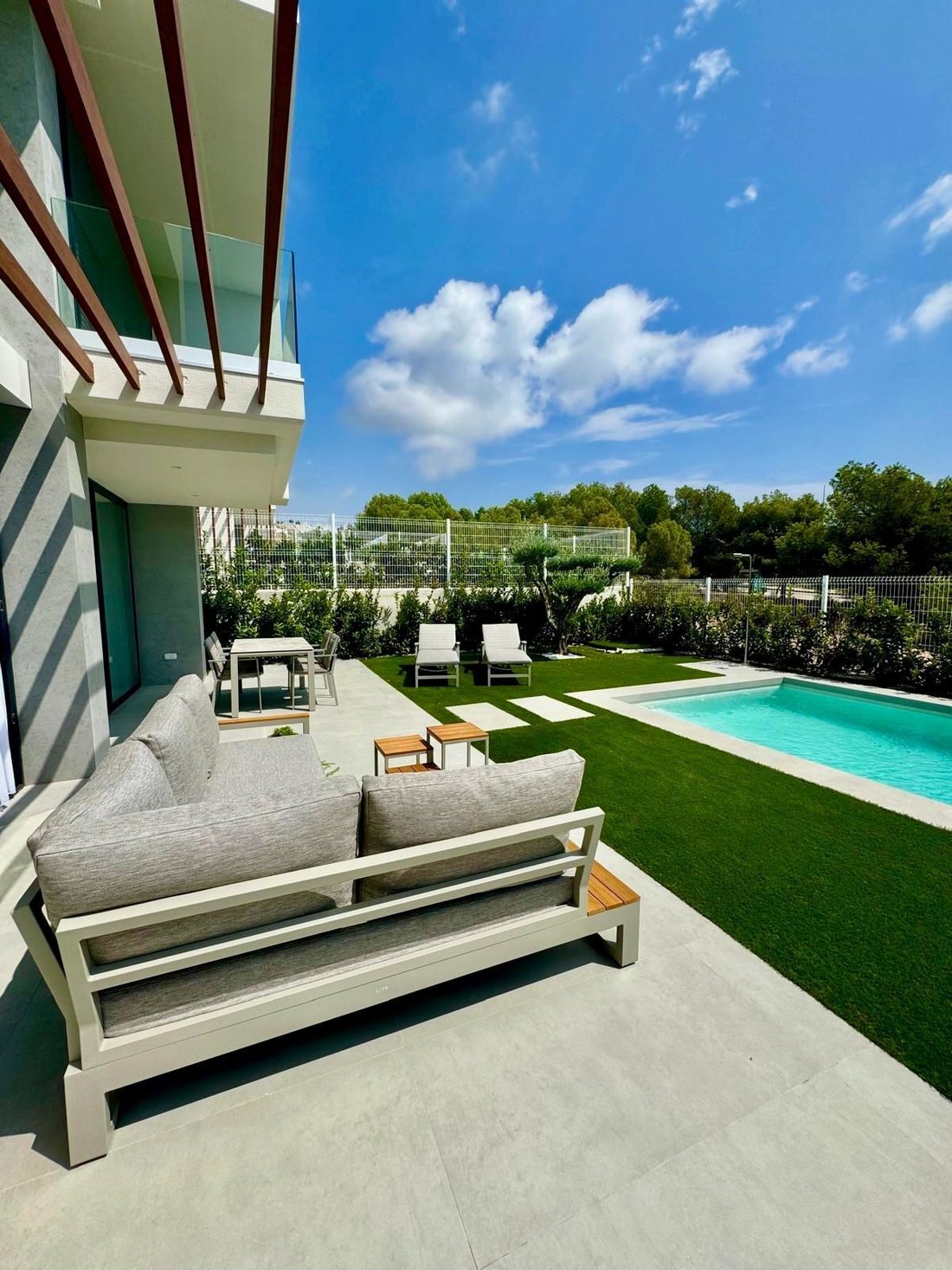 Villa in Finestrat, Valencian Community, Spain 2 - 14762362