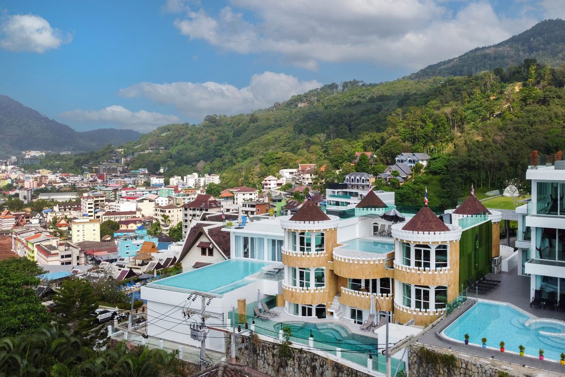 Villa in Pa Tong, Phuket, Thailand 1 - 14762288